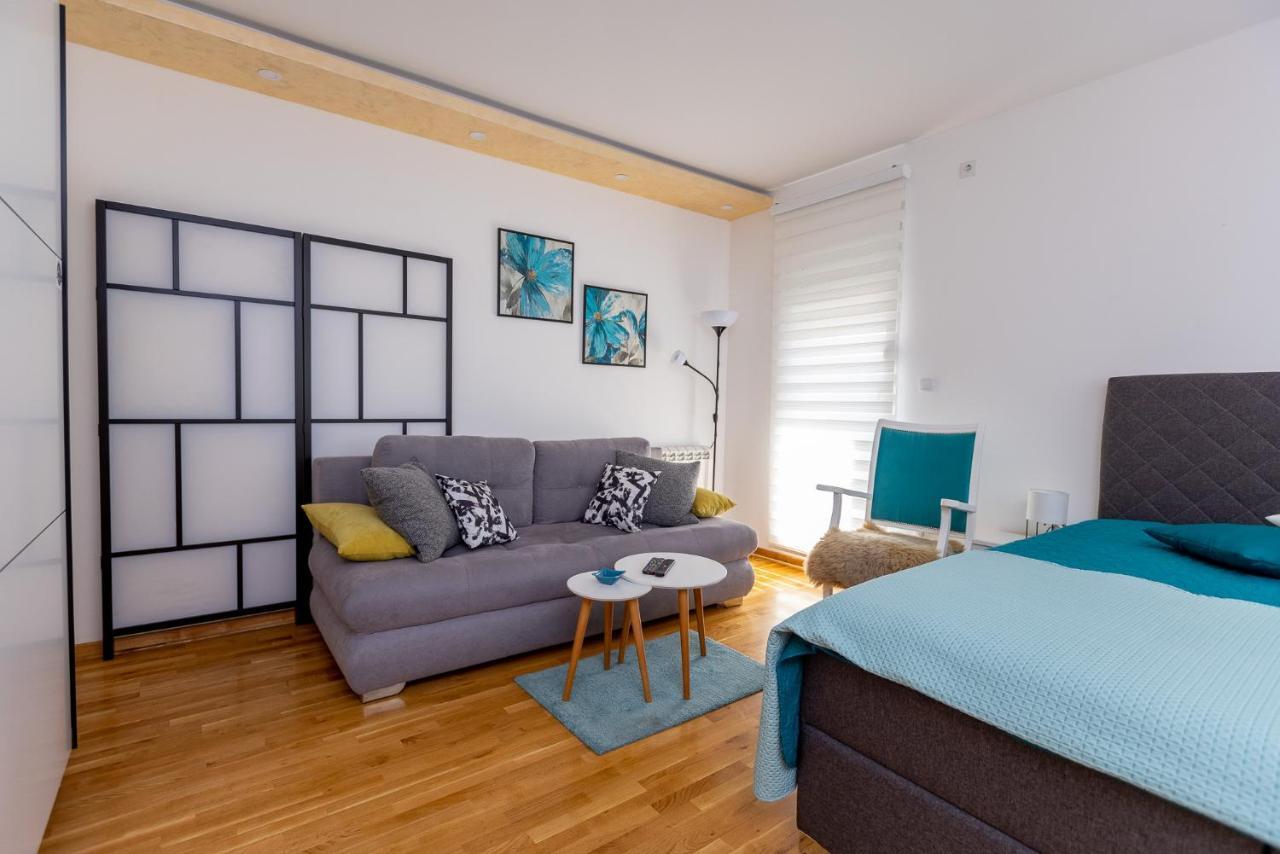 Apartment Self Check In 00-24 Mm Belgrad